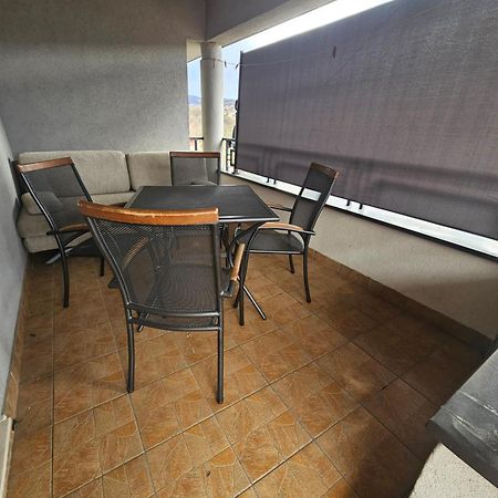 Apartman Ellye Lukavica Екстериор снимка